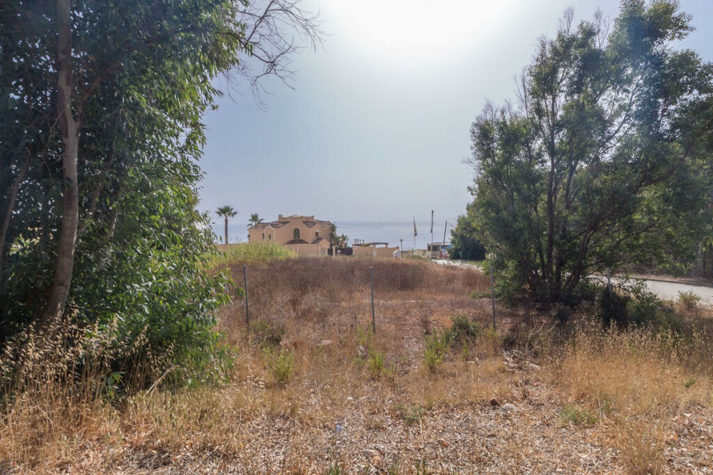 Residential Plot Manilva Málaga - image 3