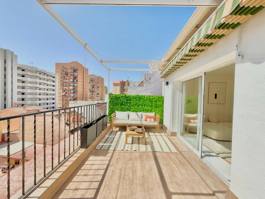 Penthouse Fuengirola Málaga - image 3