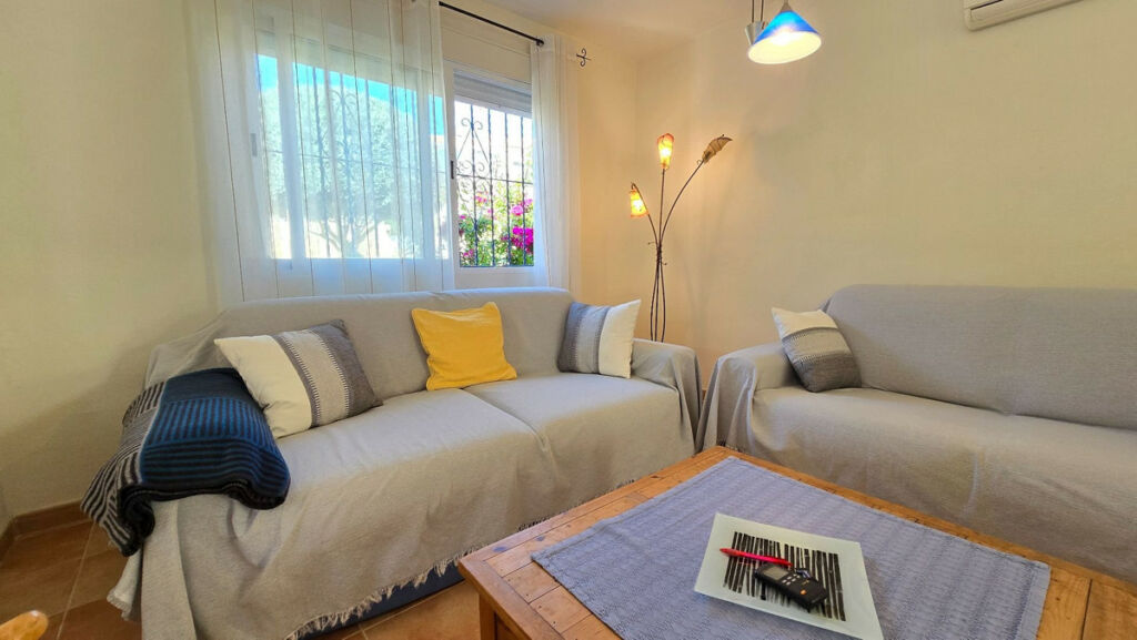 Detached Villa Orihuela Alicante - image 4