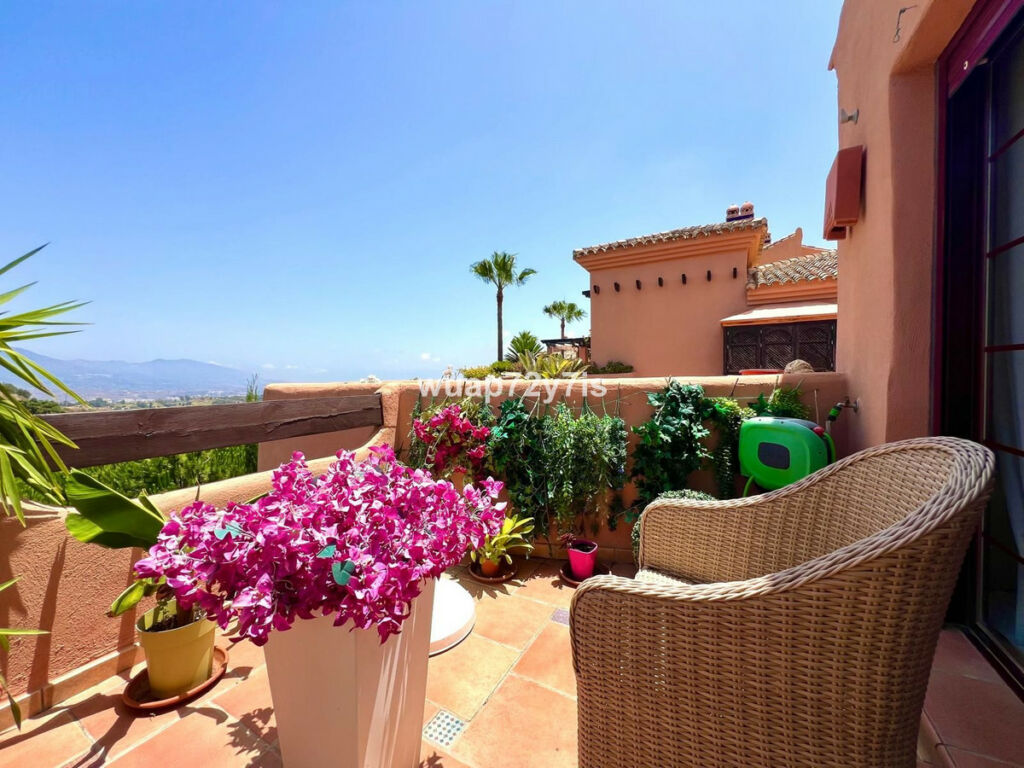 Penthouse La Mairena Málaga - image 3