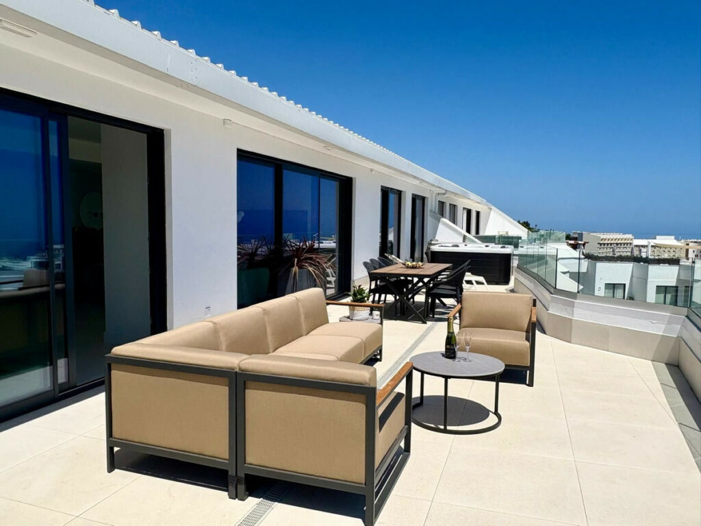 Penthouse Fuengirola Málaga - image 3
