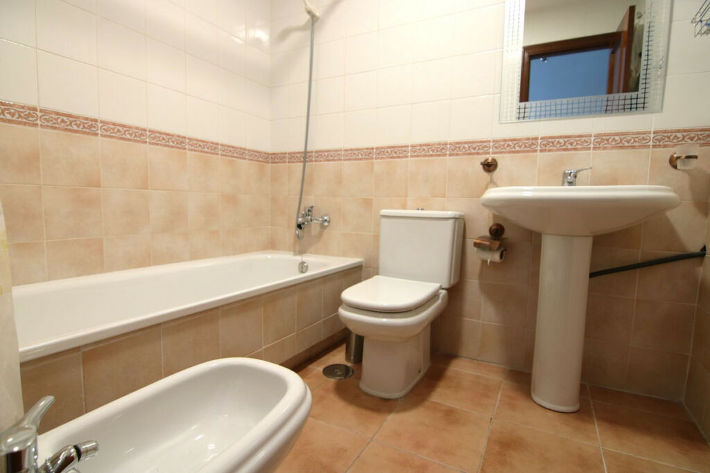Townhouse Coín Málaga - image 3