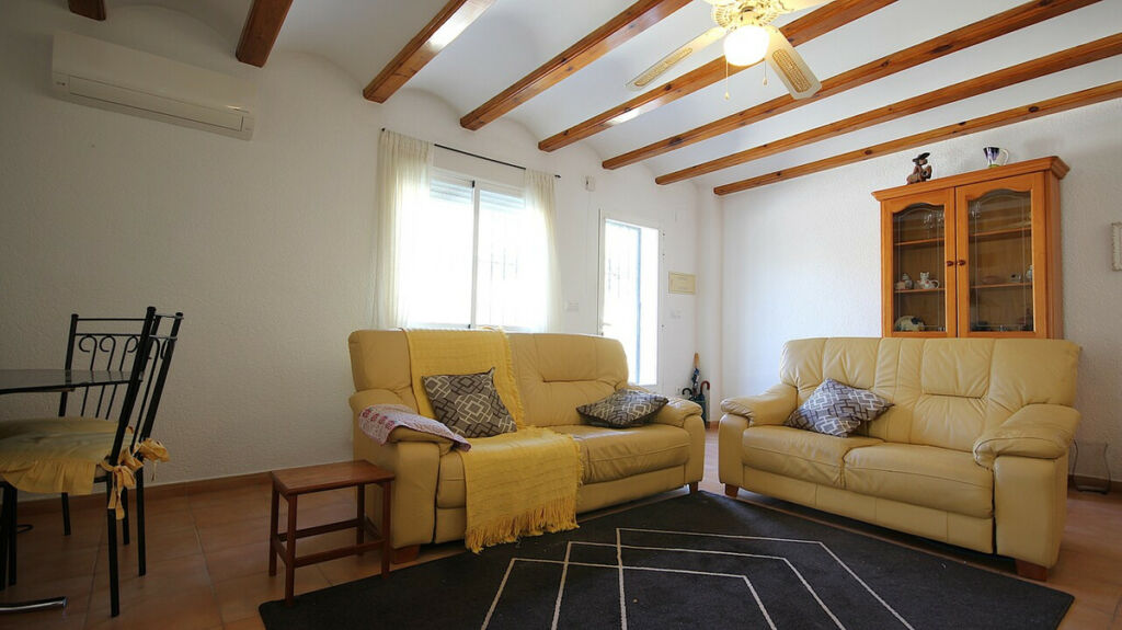 Detached Villa Benigembla Alicante - image 3
