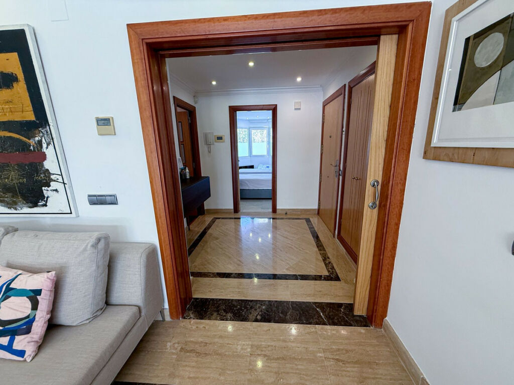 Ground Floor Apartment Marbella Málaga - image 3