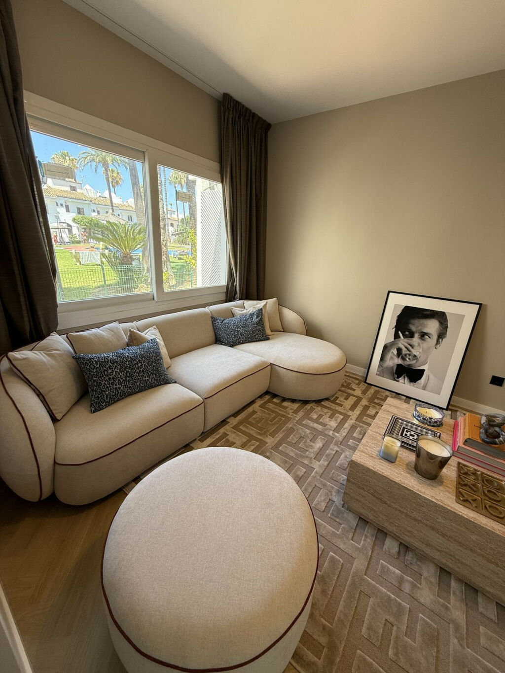 Townhouse New Golden Mile Málaga - image 4