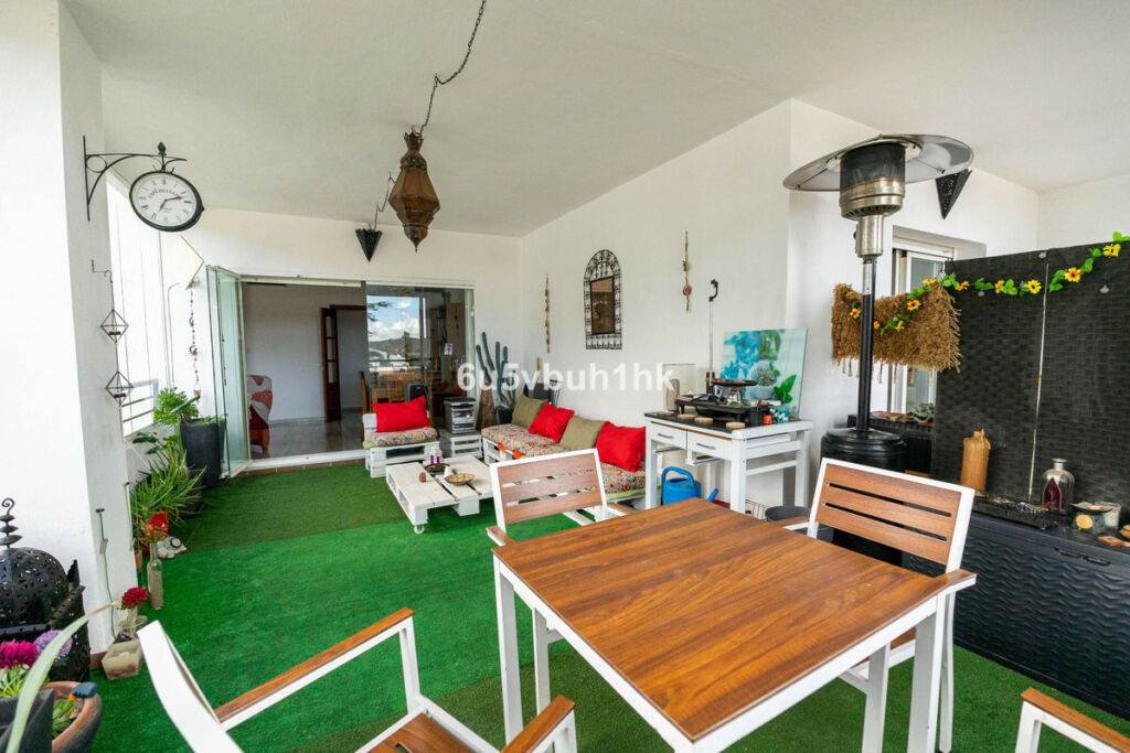 Ground Floor Apartment Alhaurin Golf Málaga - image 3