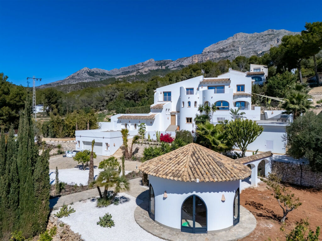 Townhouse Altea Alicante - image 3