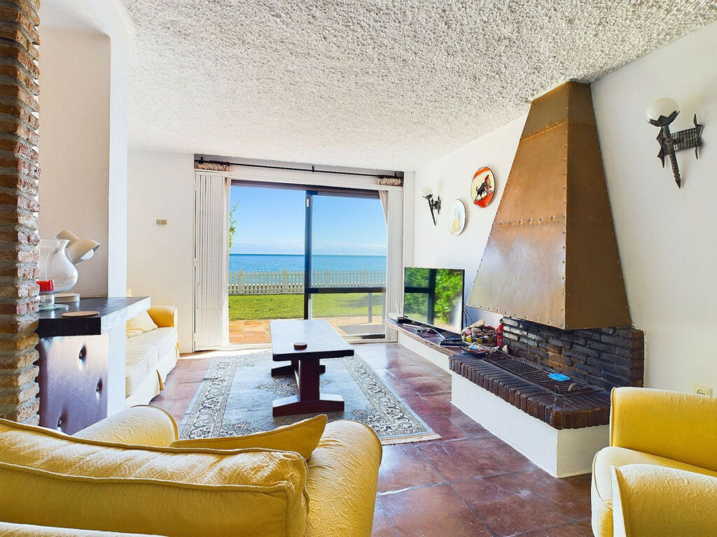 Duplex Estepona Málaga - image 3