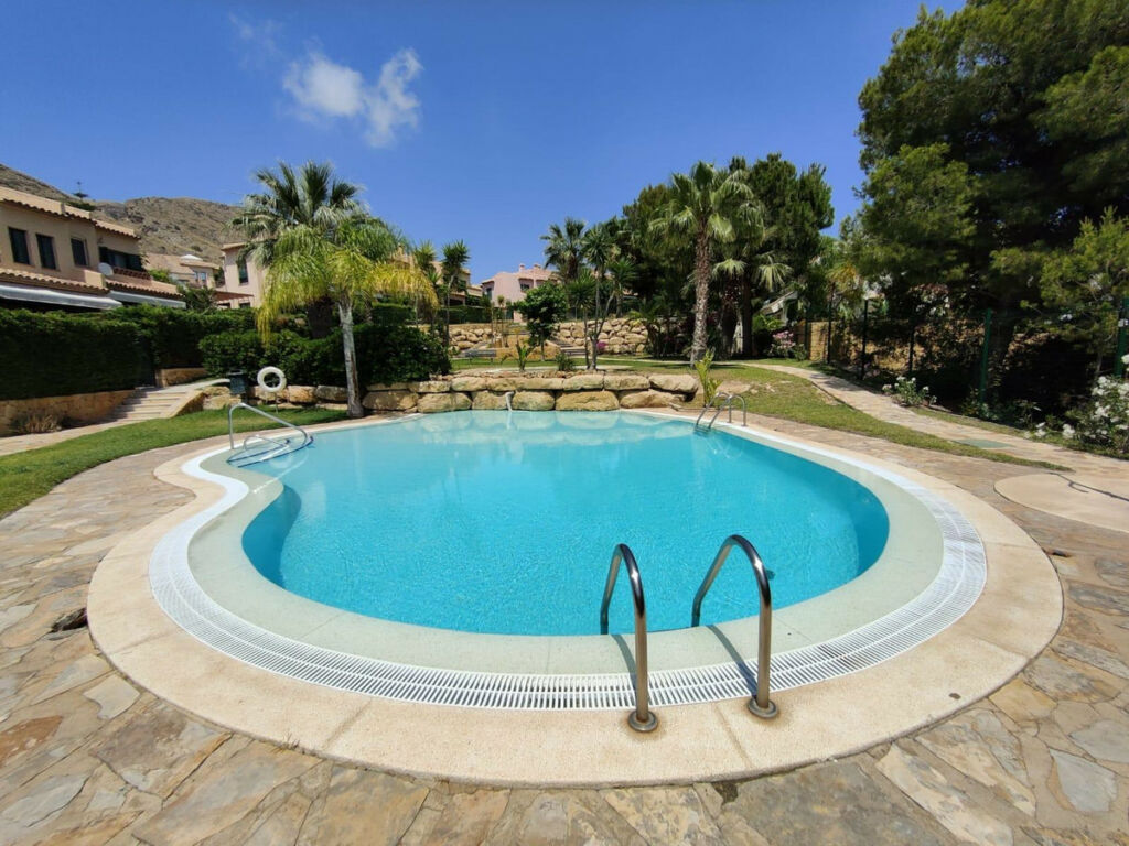 Bungalow Finestrat Alicante - image 3