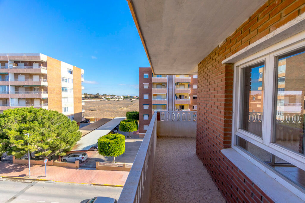 Middle Floor Apartment Rocio del Mar Alicante - image 3