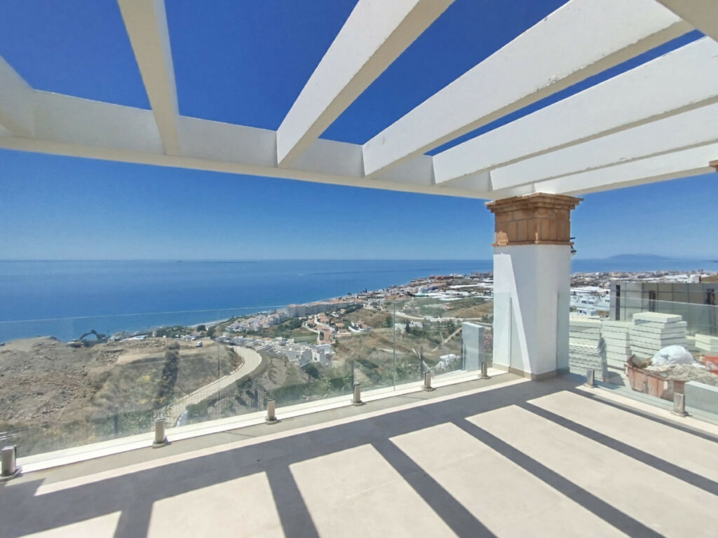 Townhouse Torrox Málaga - image 3
