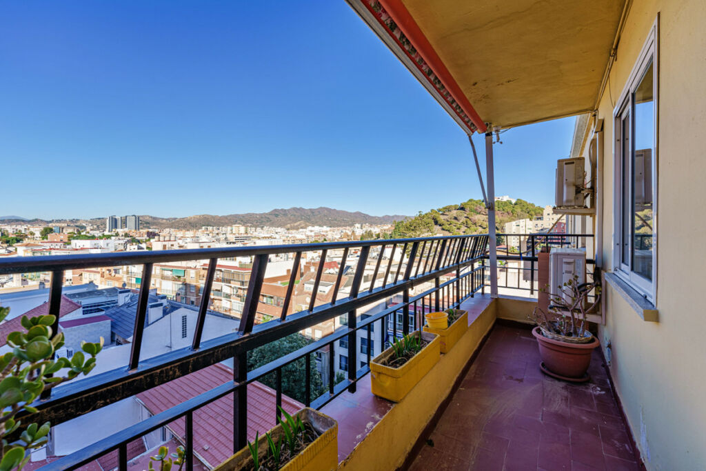 Penthouse Málaga Centro Málaga - image 3