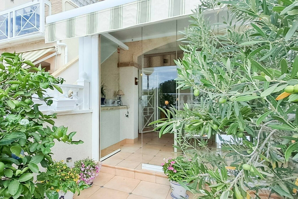 Bungalow Torrevieja Alicante - image 7