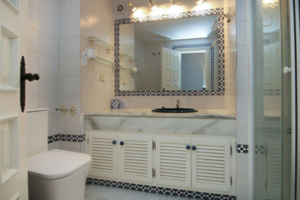 Middle Floor Apartment Fuengirola Málaga - image 30