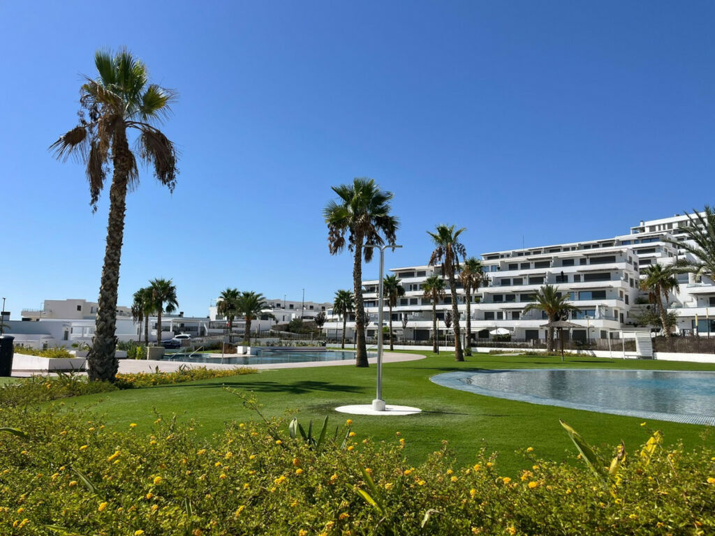 Middle Floor Apartment Finestrat Alicante - image 30