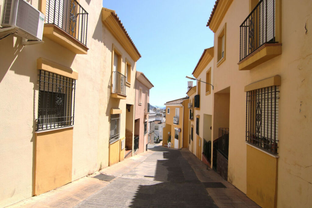 Townhouse Coín Málaga - image 30