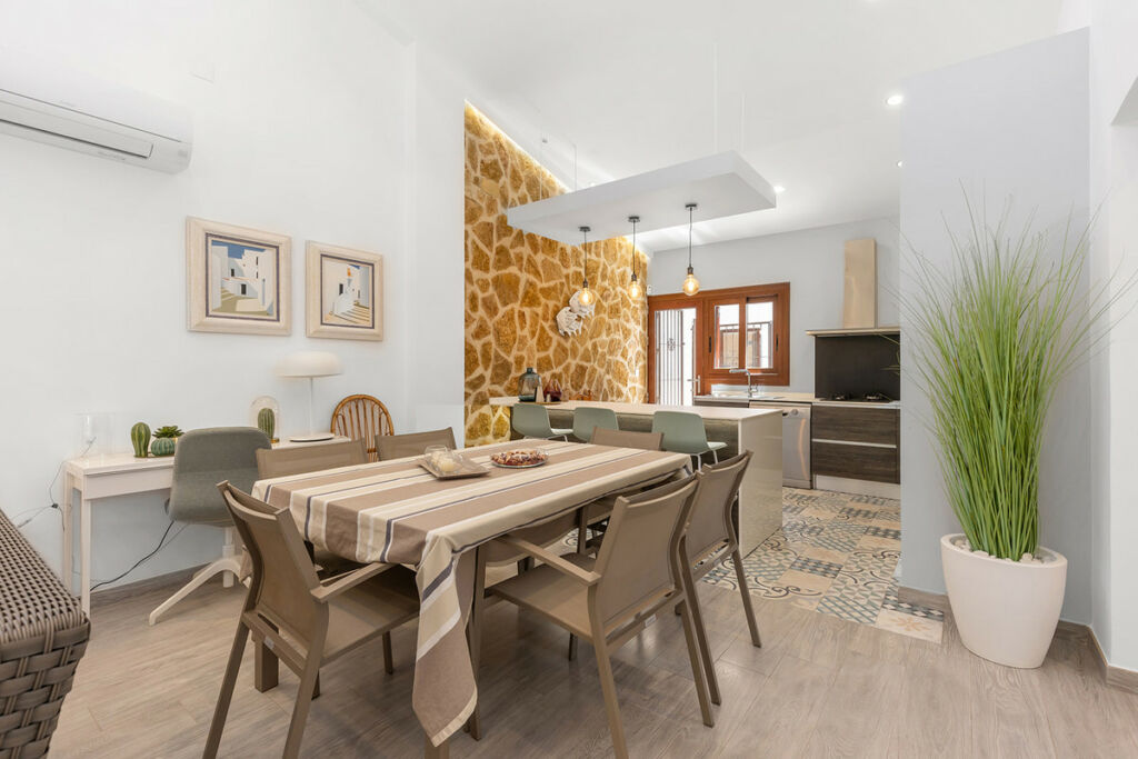 Detached Villa Punta Prima Alicante - image 30