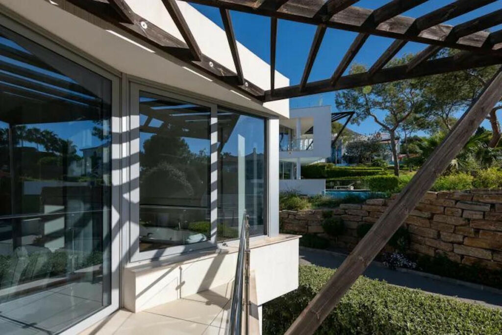 Townhouse Sierra Blanca Málaga - image 30