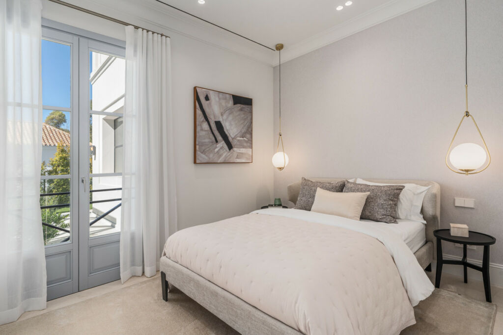 Detached Villa Nueva Andalucía Málaga - image 30