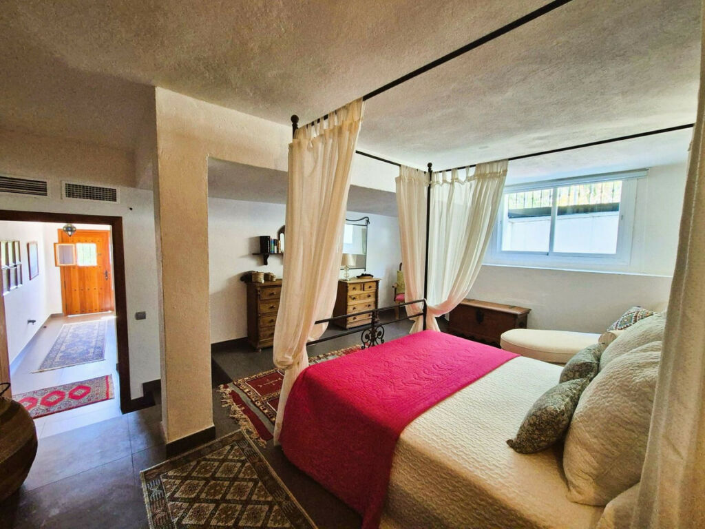 Detached Villa Manilva Málaga - image 30