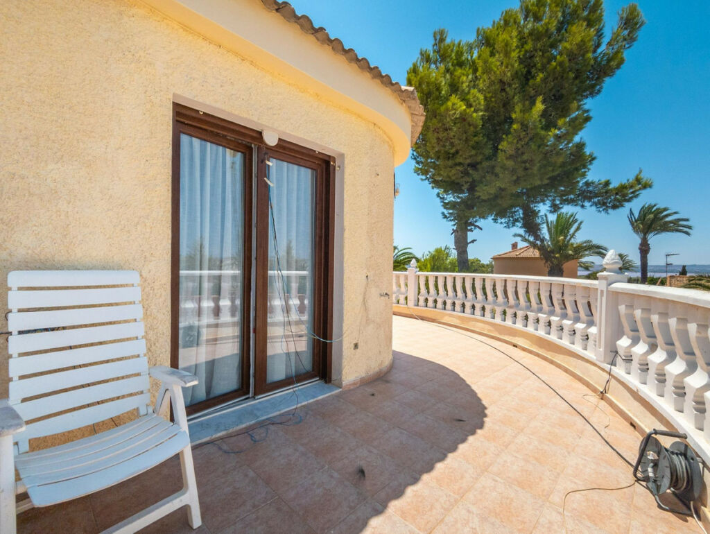 Detached Villa La Siesta Alicante - image 30