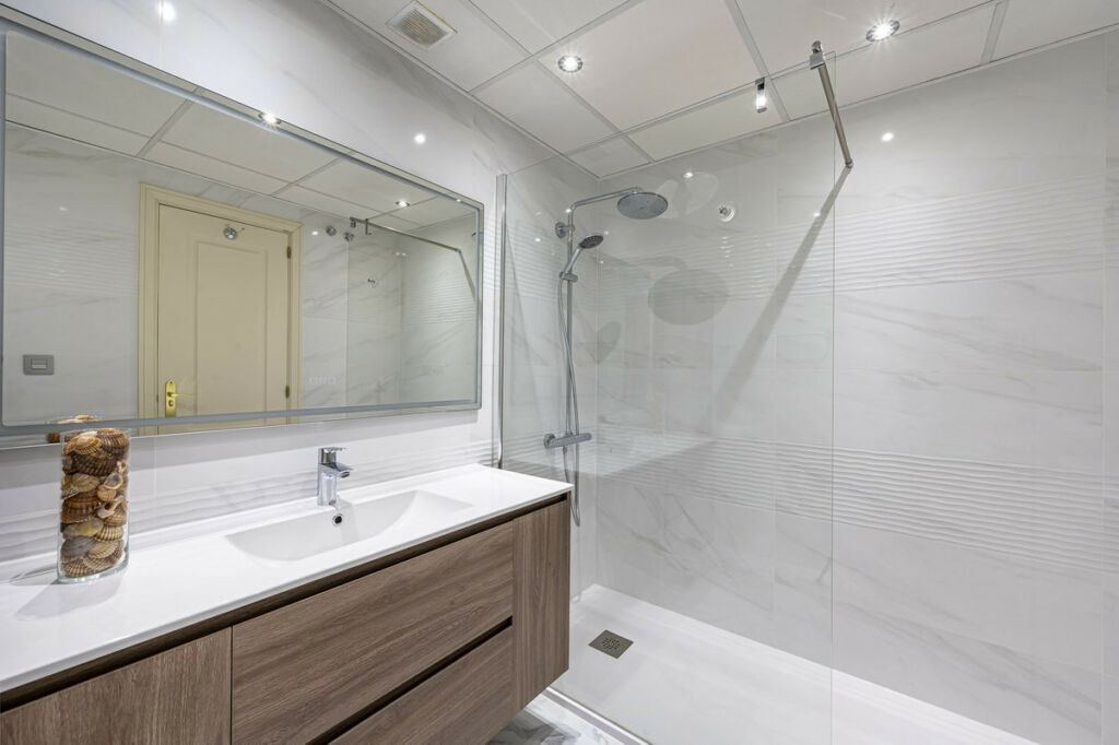 Penthouse Duplex Bahía de Marbella Málaga - image 32