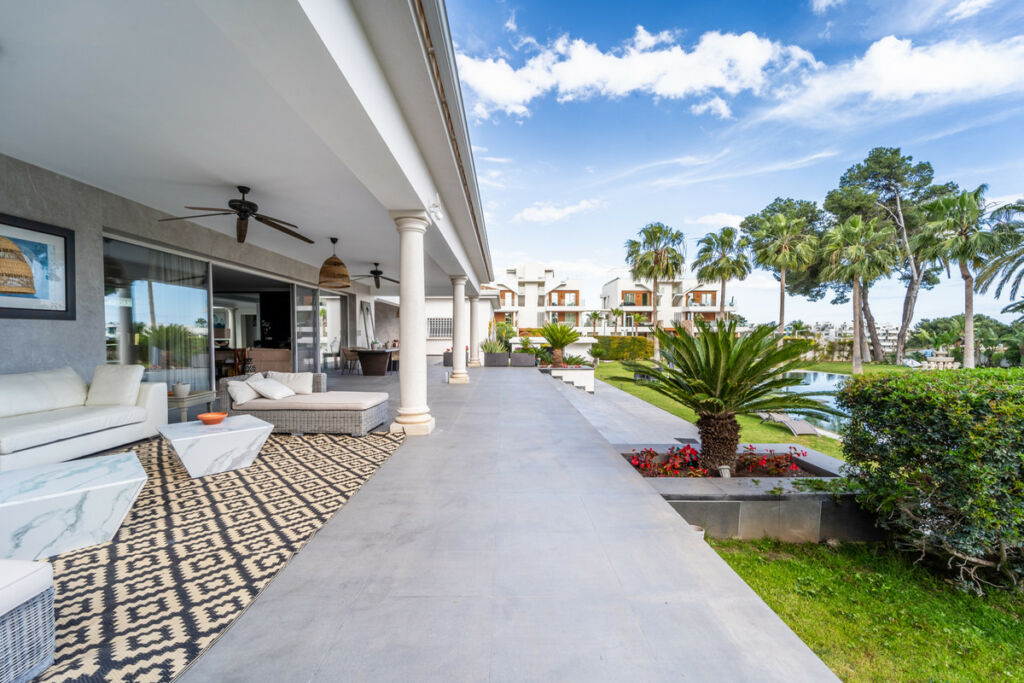 Detached Villa The Golden Mile Málaga - image 29