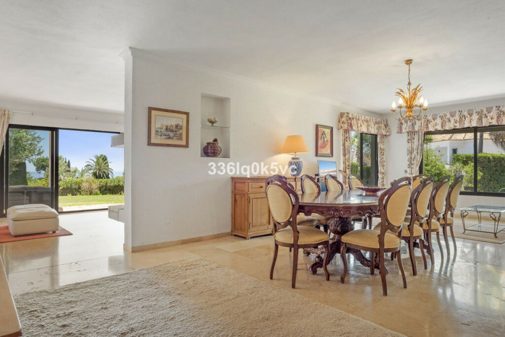 Detached Villa Las Chapas Málaga - image 30