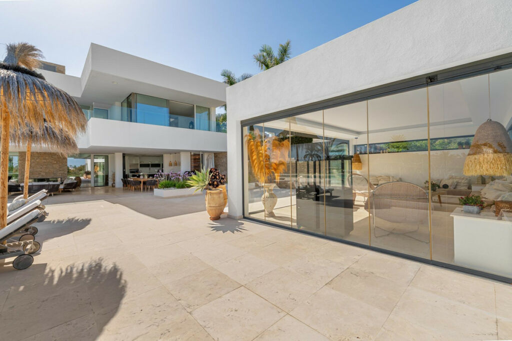 Detached Villa Marbella Málaga - image 30