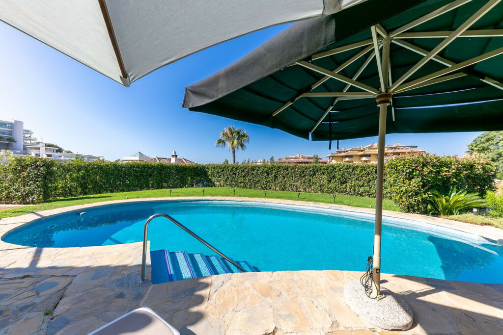 Detached Villa La Capellania Málaga - image 30