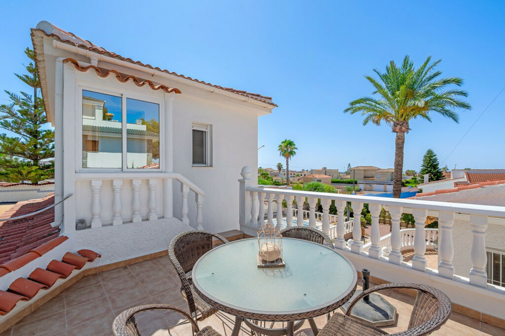 Detached Villa Ciudad Quesada Alicante - image 30