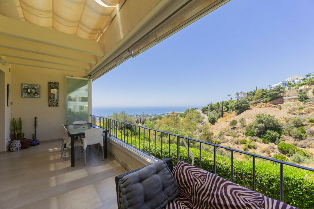 Duplex Altos de los Monteros Málaga - image 30