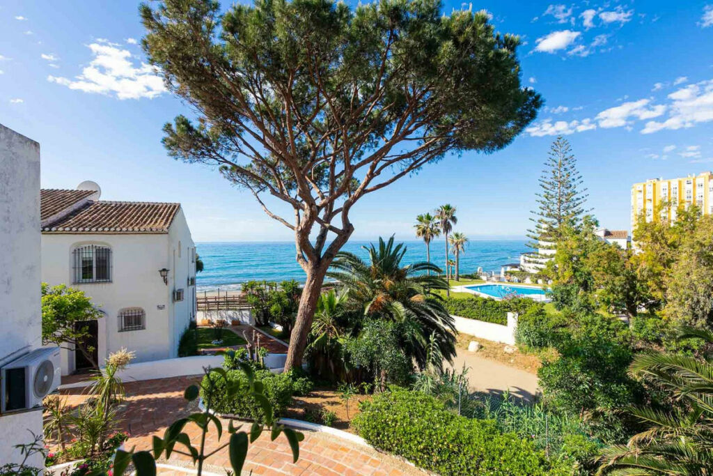 Duplex Calahonda Málaga - image 30