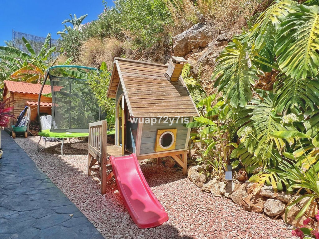 Detached Villa Istán Málaga - image 29
