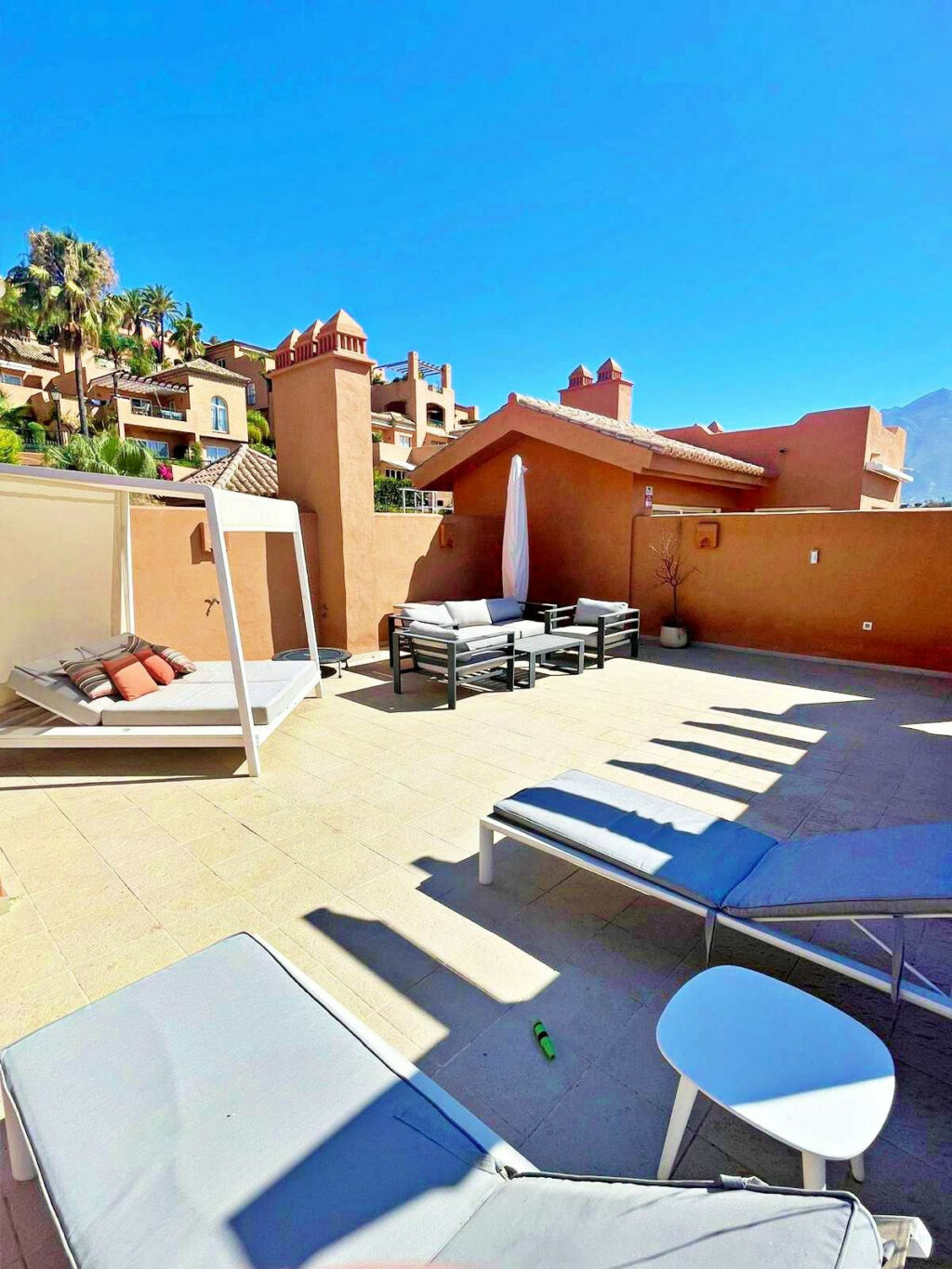Penthouse Nueva Andalucía Málaga - image 31