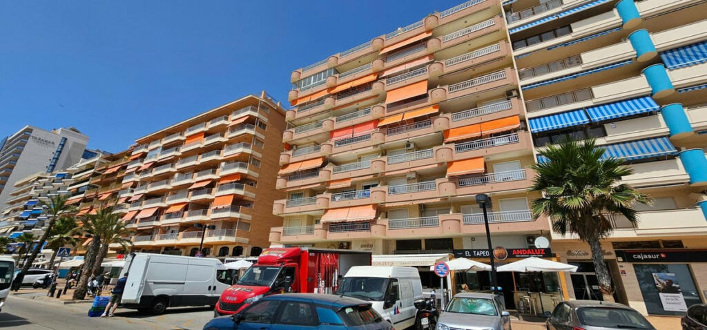 Middle Floor Apartment Los Boliches Málaga - image 31