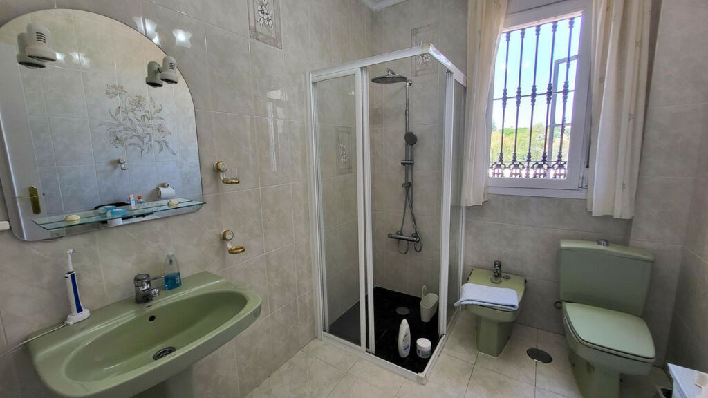 Detached Villa Elviria Málaga - image 30
