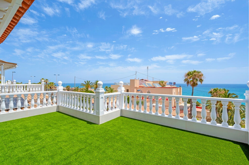 Detached Villa Torrevieja Alicante - image 31