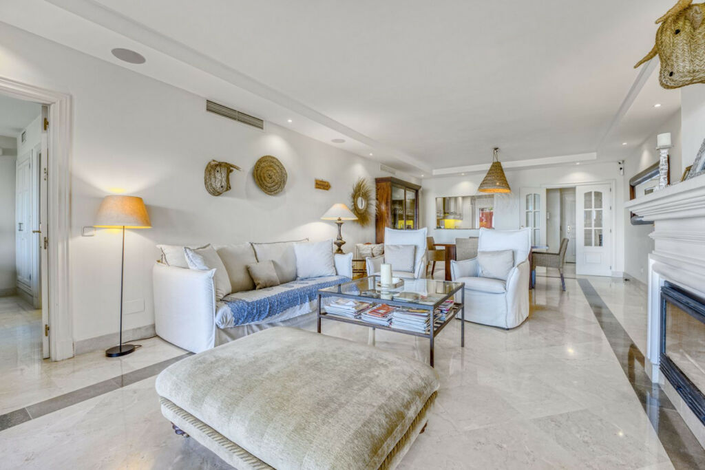 Ground Floor Apartment La Mairena Málaga - image 31