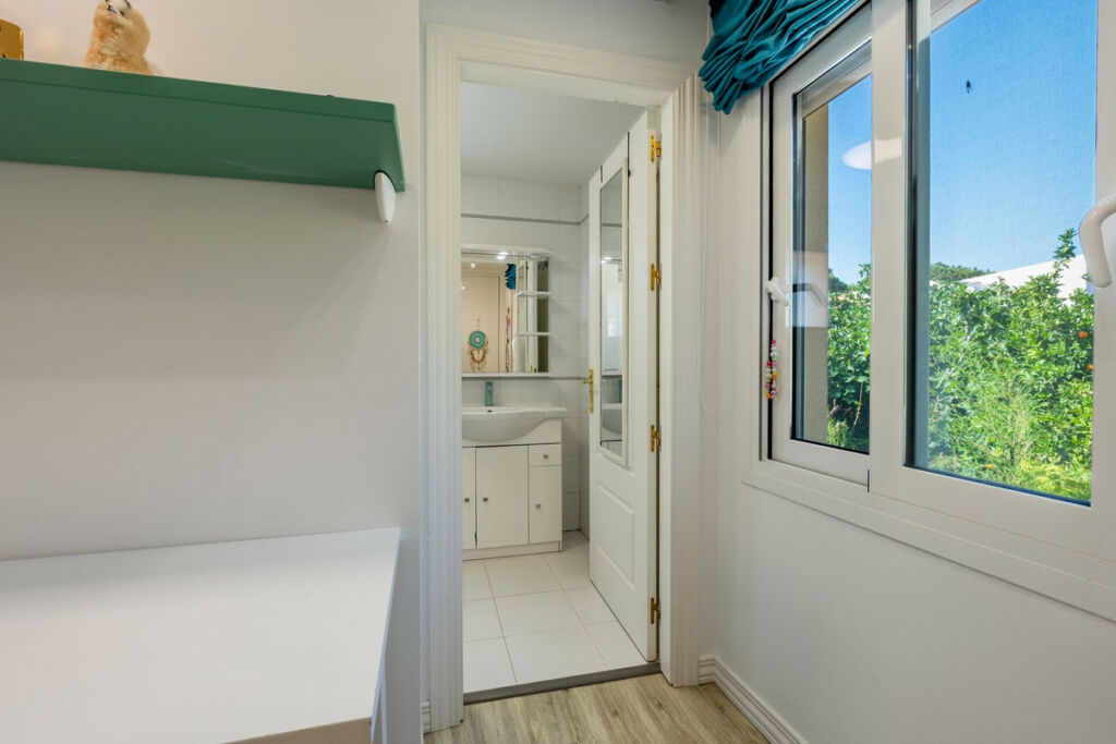 Detached Villa Mijas Málaga - image 31