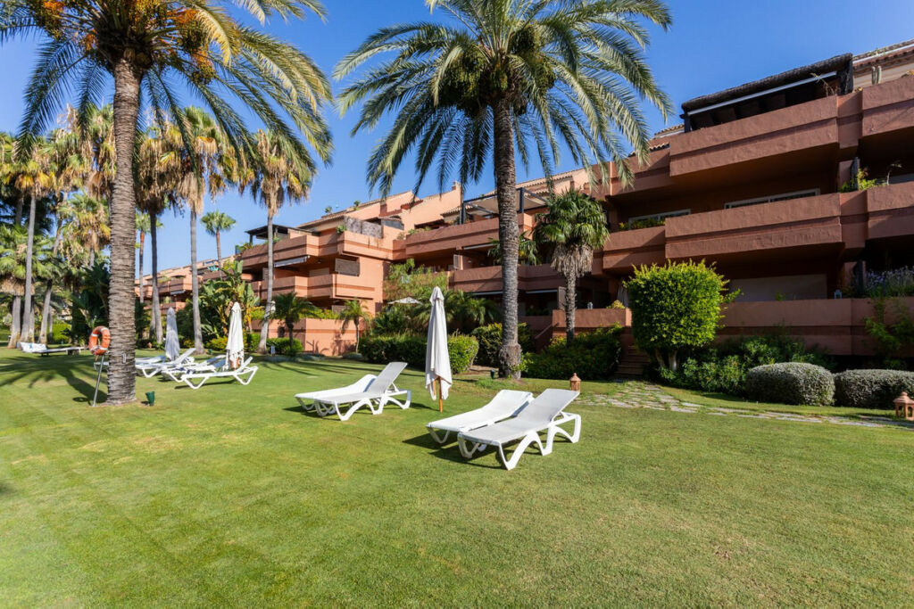 Ground Floor Apartment Puerto Banús Málaga - image 30