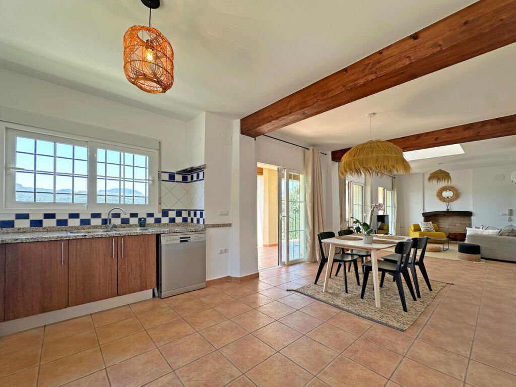 Detached Villa Jalon Alicante - image 31