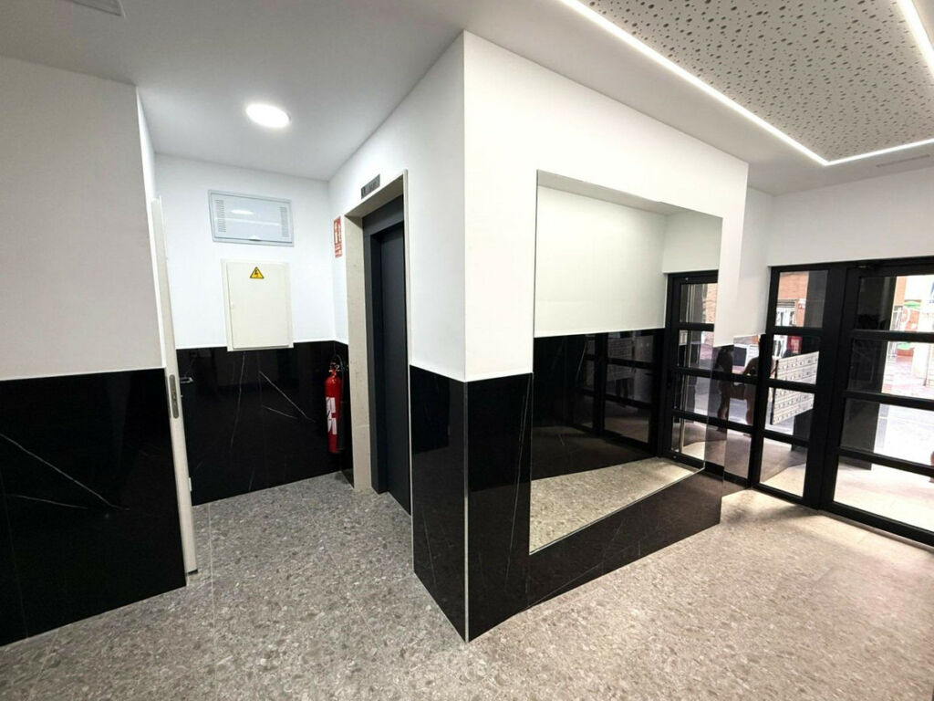 Middle Floor Apartment Parque de las Naciones Alicante - image 31