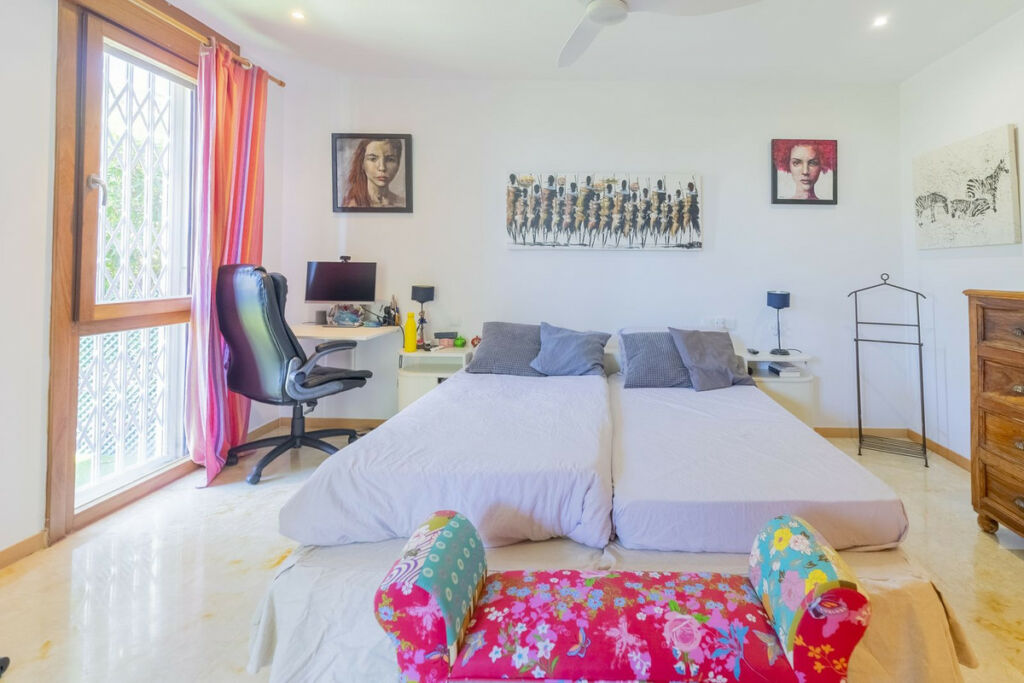 Duplex Altos de los Monteros Málaga - image 31
