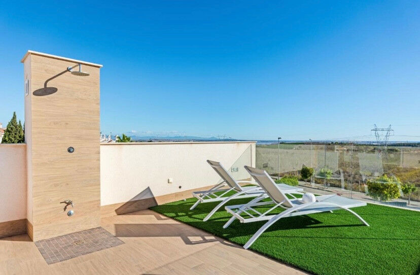 Detached Villa San Miguel de Salinas Alicante - image 32