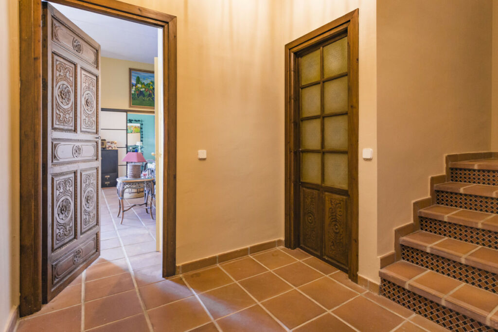 Detached Villa Sotogrande Cádiz - image 36