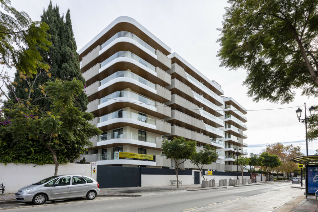 Middle Floor Apartment Fuengirola Málaga - image 32