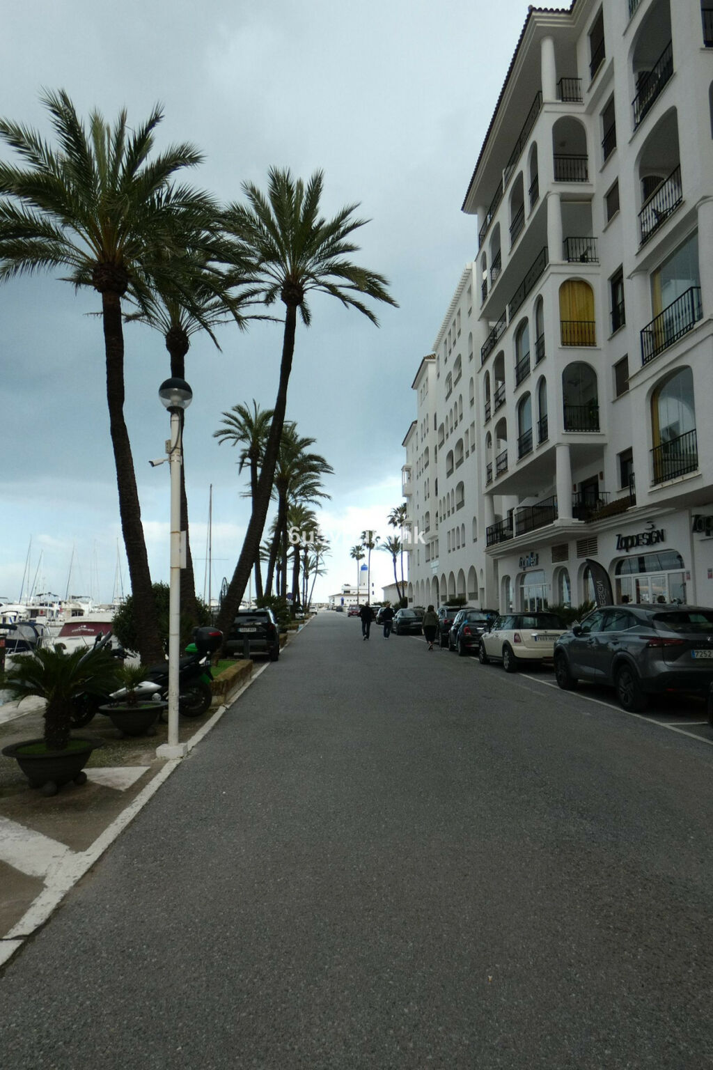 Middle Floor Apartment La Duquesa Málaga - image 32
