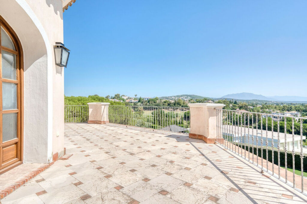Detached Villa Sotogrande Costa Cádiz - image 32