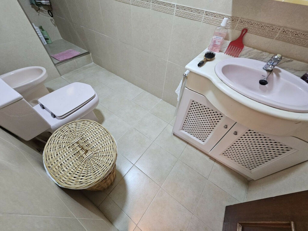 Detached Villa Casares Málaga - image 32